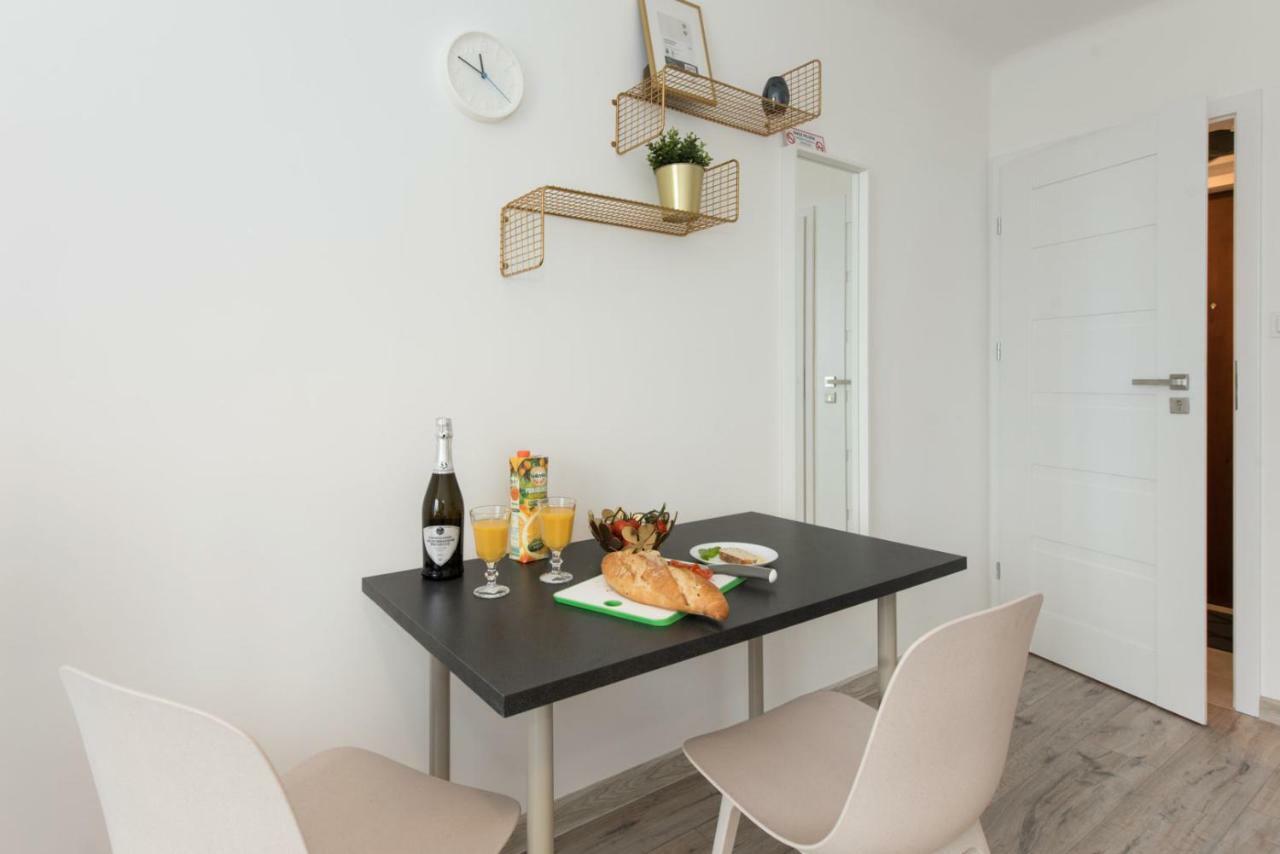Superapart Belwederska A Ministudio, Balcony, Kitchen, Pet-Friendly, Tv & Wifi 바르샤바 외부 사진